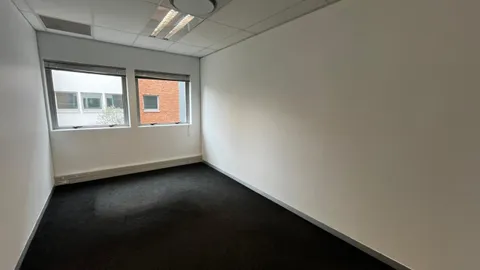 WhatsApp Image 2025-11-26 at 14.54.04.